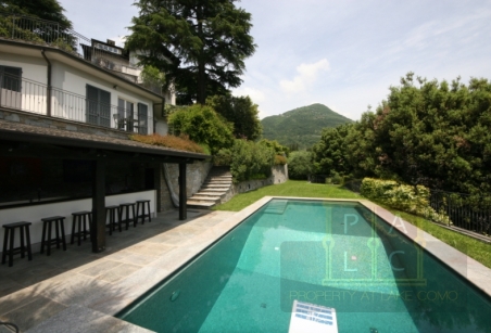 Villa Corinna wisteria